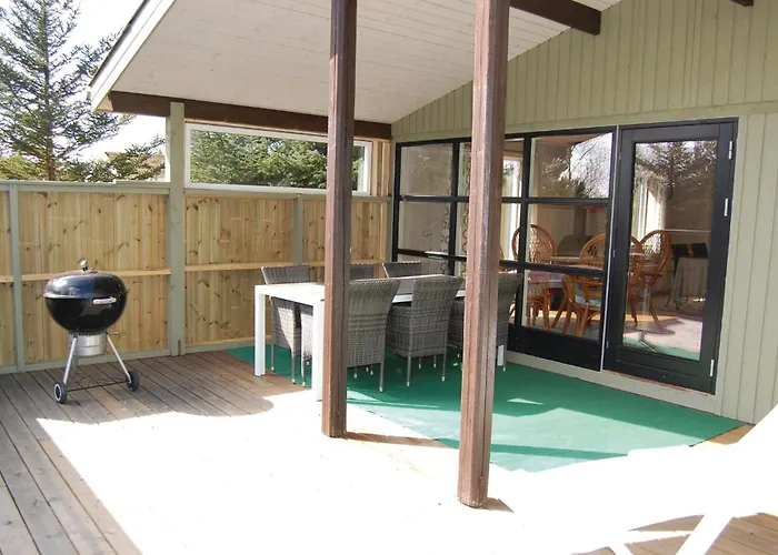 Three-bedroom With A Fireplace In Romo בית נופש