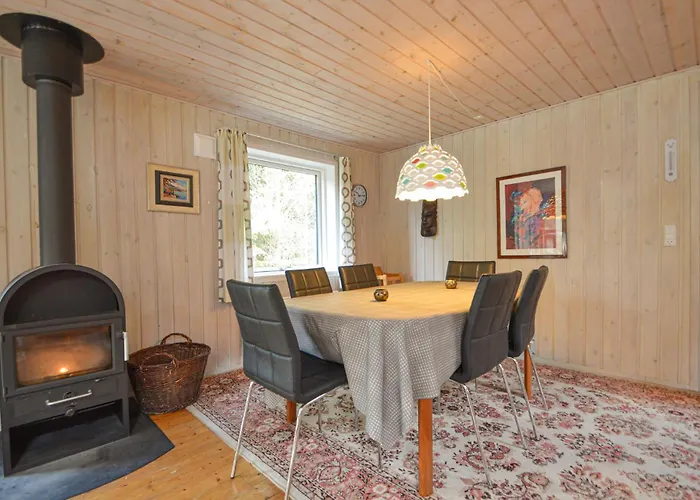 בית נופש Three-bedroom With A Fireplace In Romo *