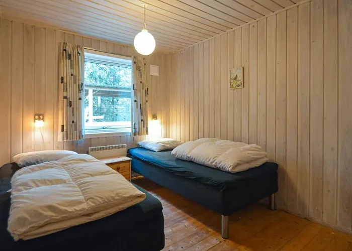 Three-bedroom With A Fireplace In Romo